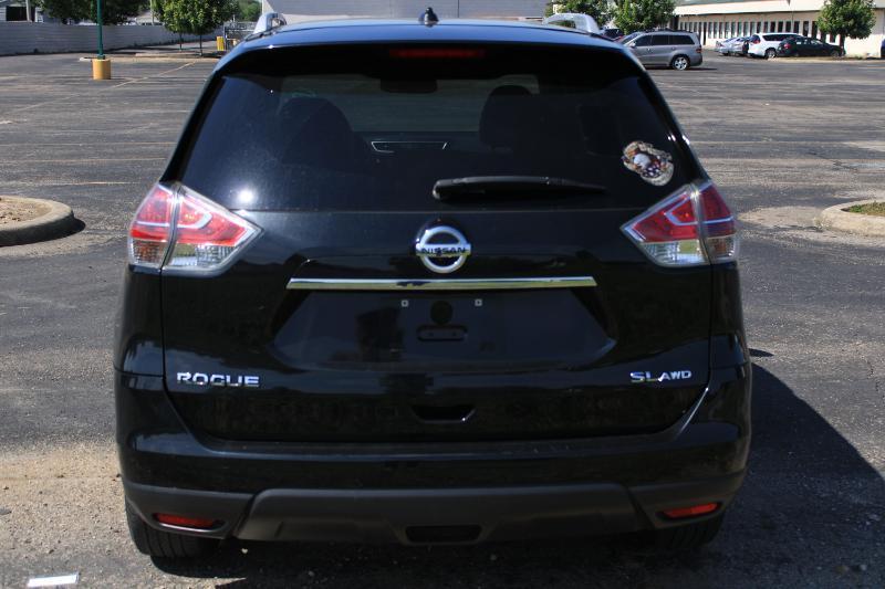 Nissan Rogue S AWD 2016