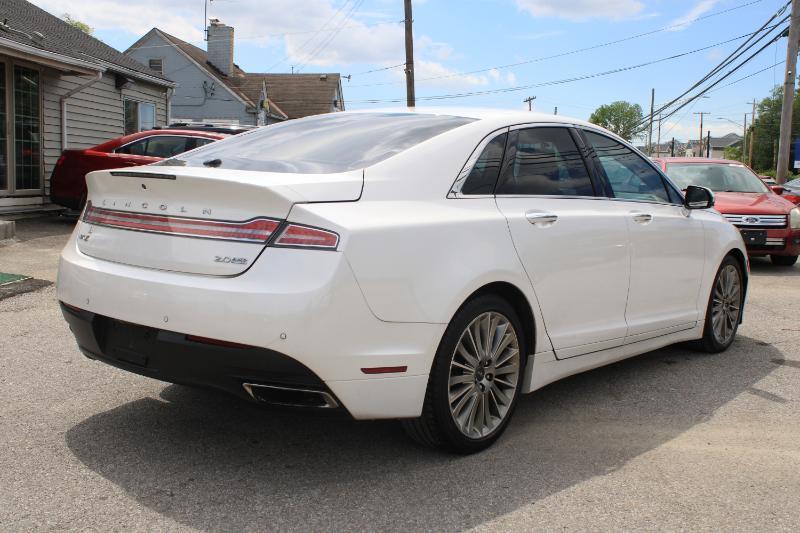 Lincoln MKZ AWD 2013