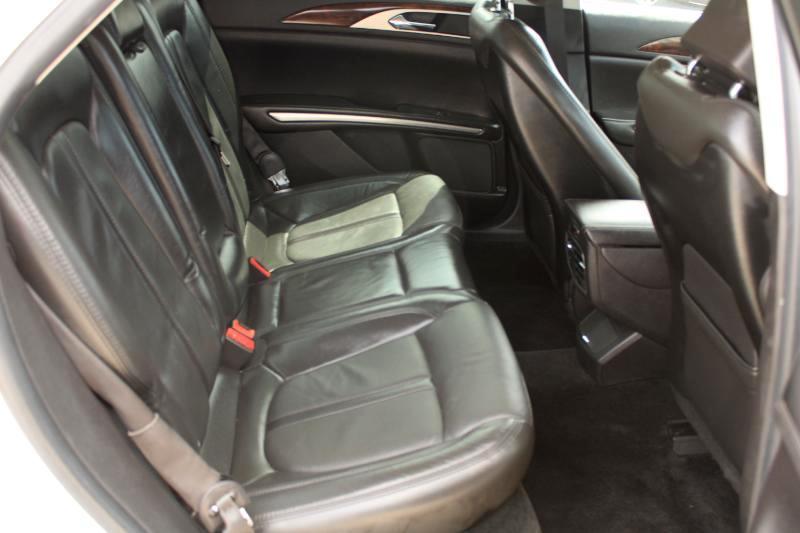 Lincoln MKZ AWD 2013