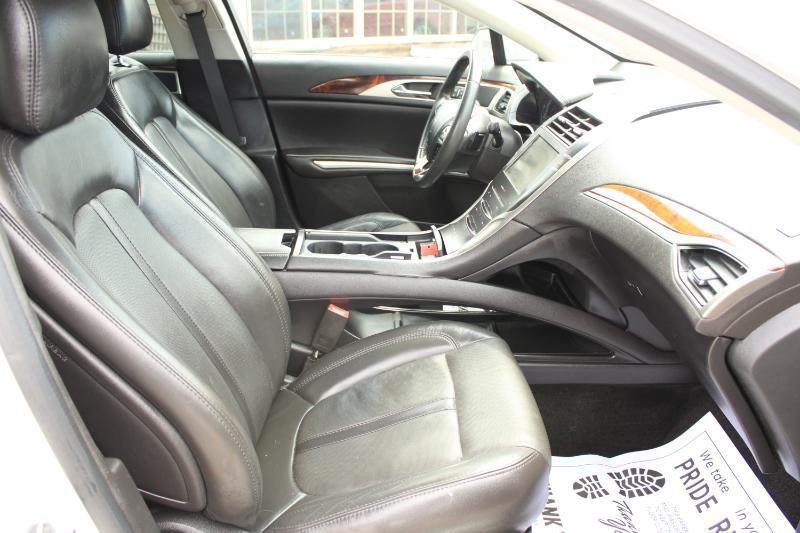 Lincoln MKZ AWD 2013