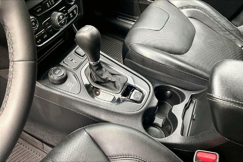 Jeep Cherokee Limited 4WD 2021