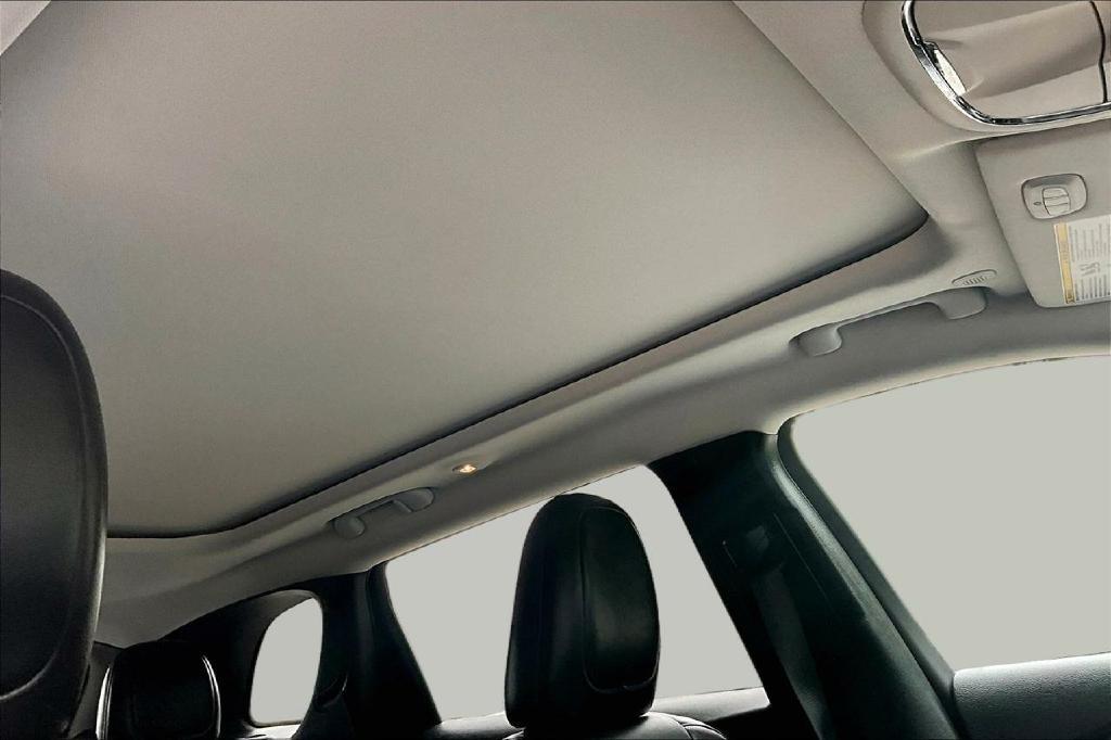 Jeep Cherokee Limited 4WD 2021