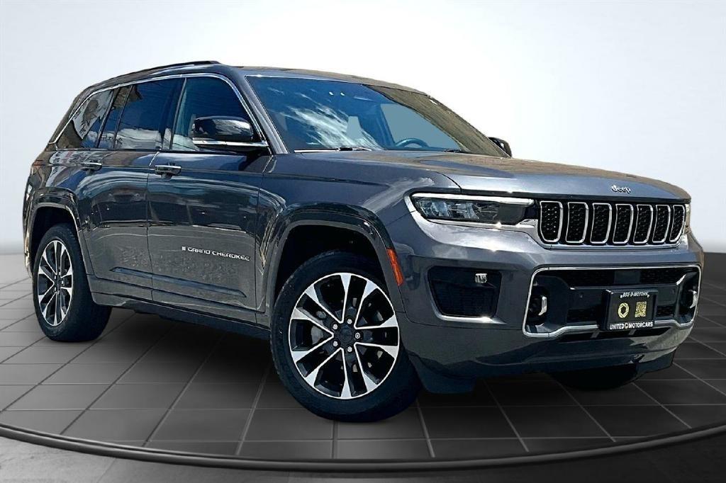 Jeep Grand Cherokee Overland 4WD 2022