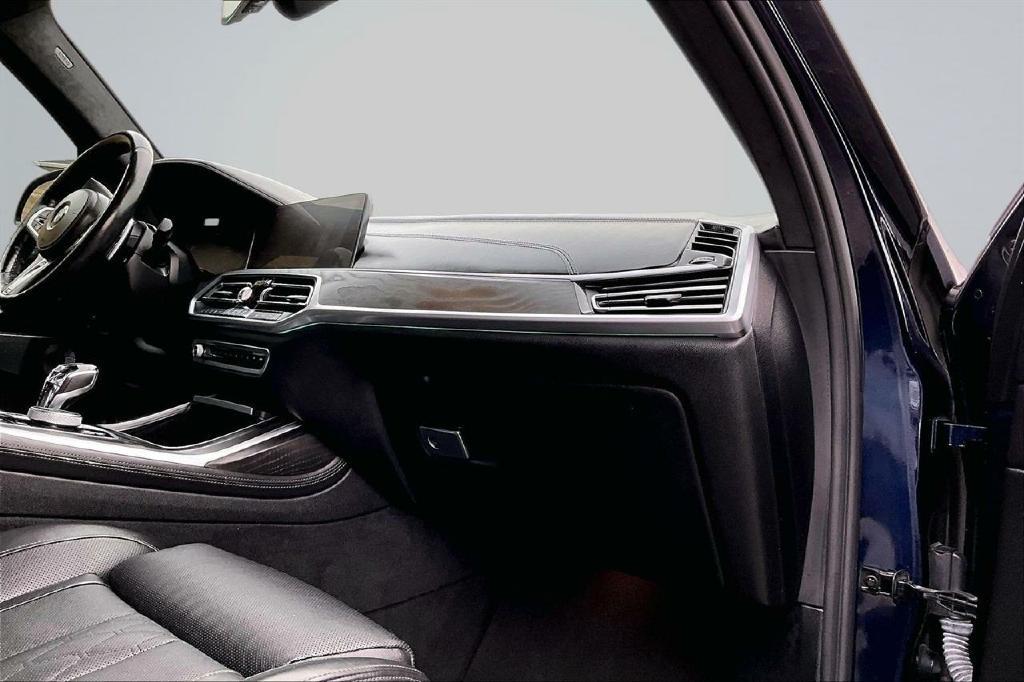 BMW X7 M50i 2021