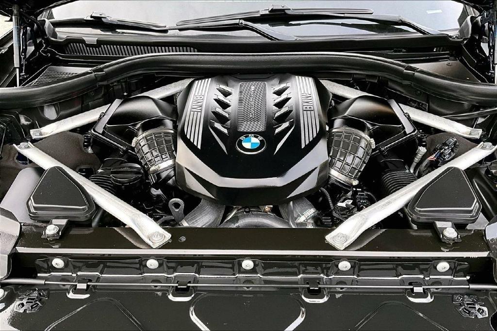 BMW X7 M50i 2021