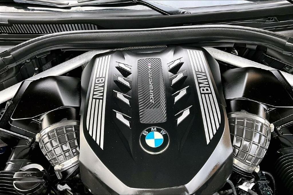 BMW X7 M50i 2021