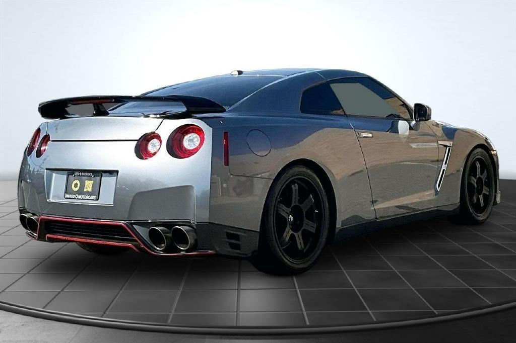 Nissan GT-R Premium 2015