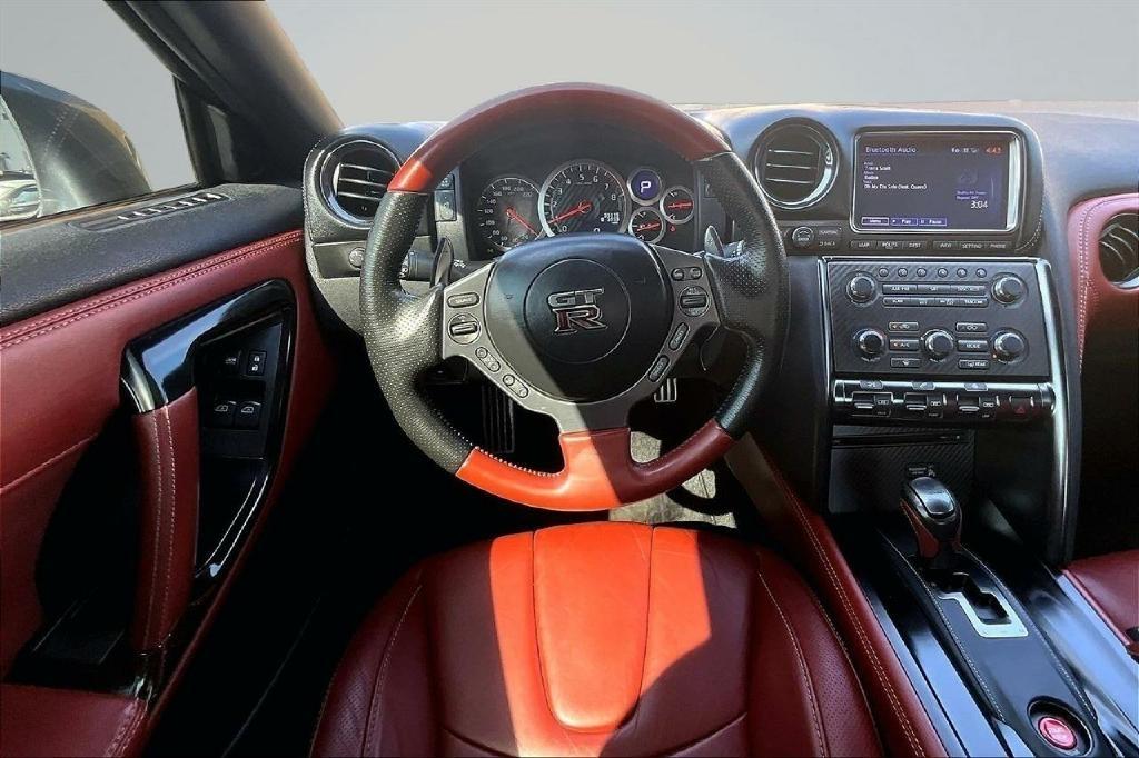 Nissan GT-R Premium 2015