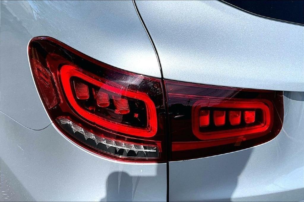 Mercedes-Benz GLC-Class GLC300 4MATIC 2021