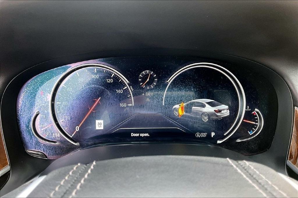BMW 7-Series 740i 2019