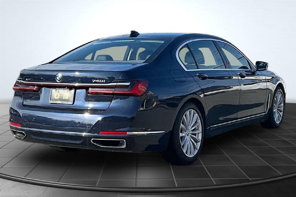 BMW 7-Series 740i xDrive 2020