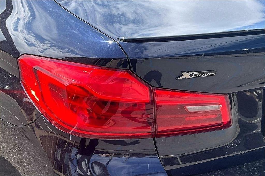 BMW 5-Series M550i xDrive 2019
