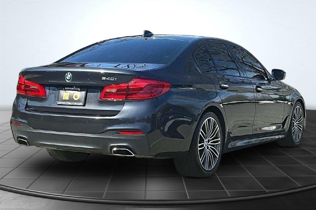 BMW 5-Series 540i 2018