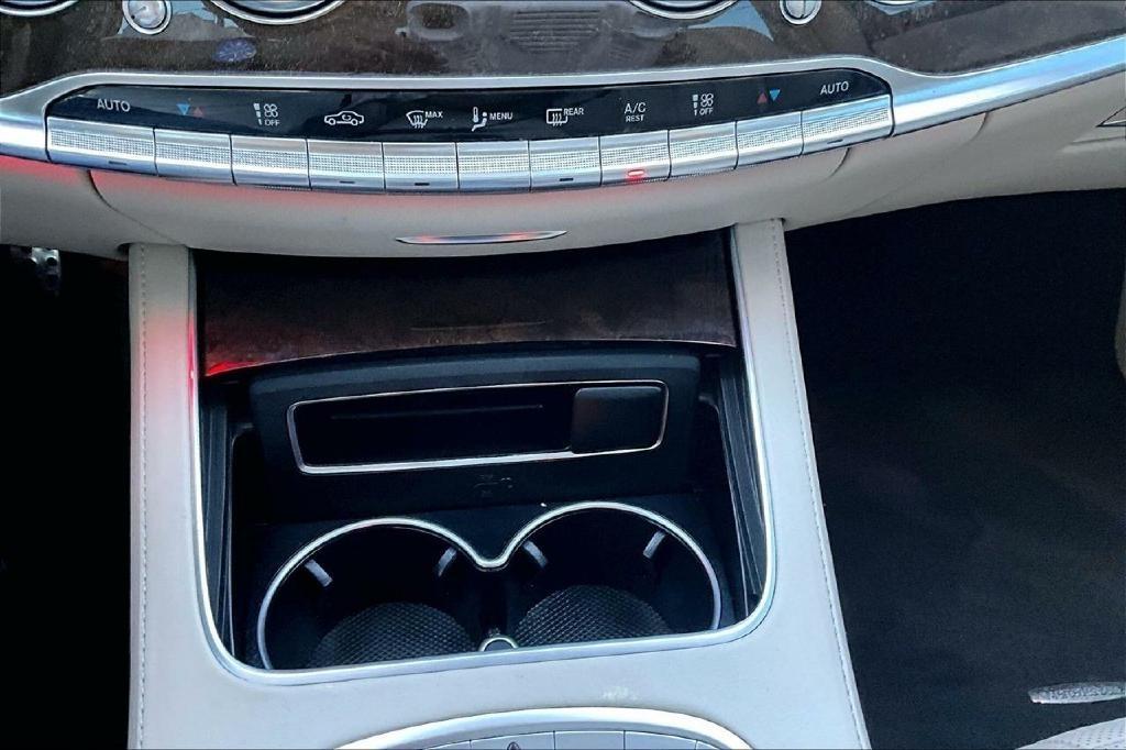 Mercedes-Benz S-Class S560 2019