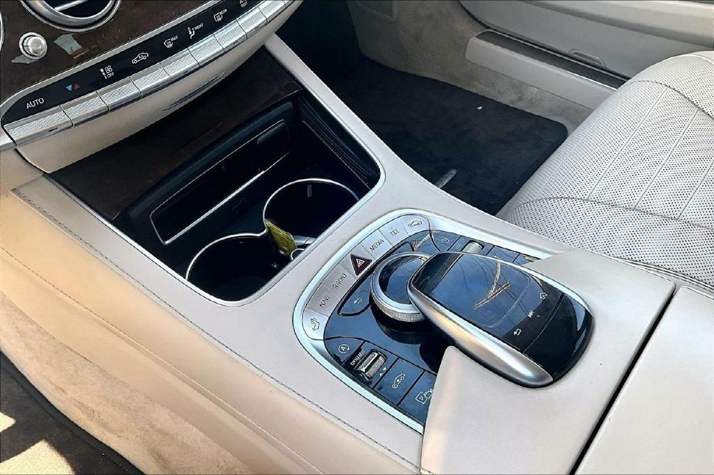 Mercedes-Benz S-Class S560 4MATIC 2019