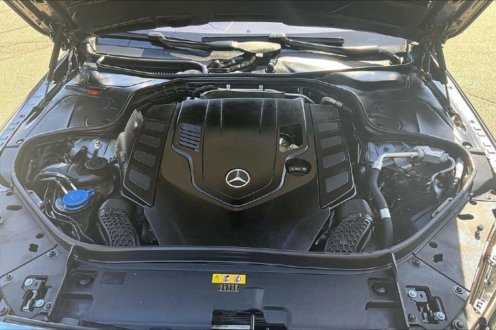 Mercedes-Benz S-Class S560 4MATIC 2019