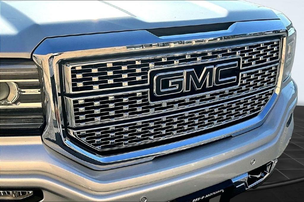 GMC Sierra 1500 Denali Crew Cab Long Box 4WD 2018