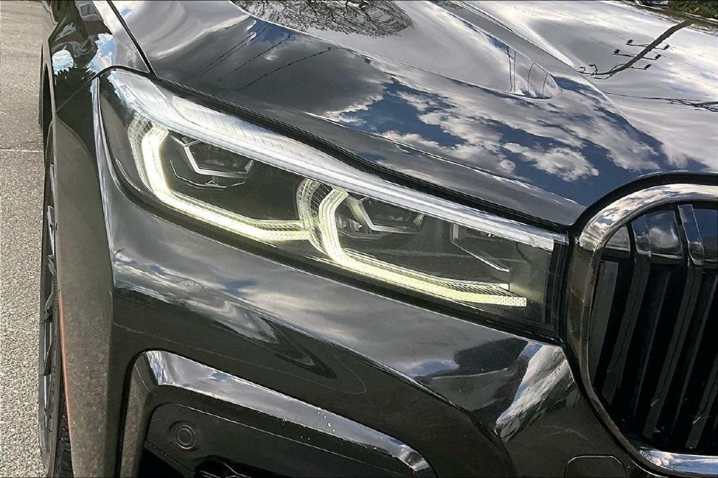 BMW 7-Series 740i 2020