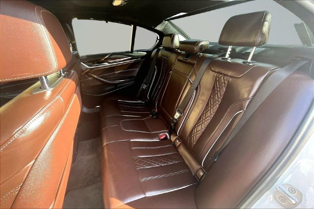 BMW 5-Series 540i 2020