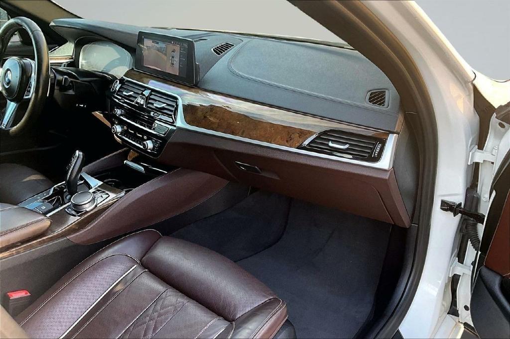 BMW 5-Series 540i 2020