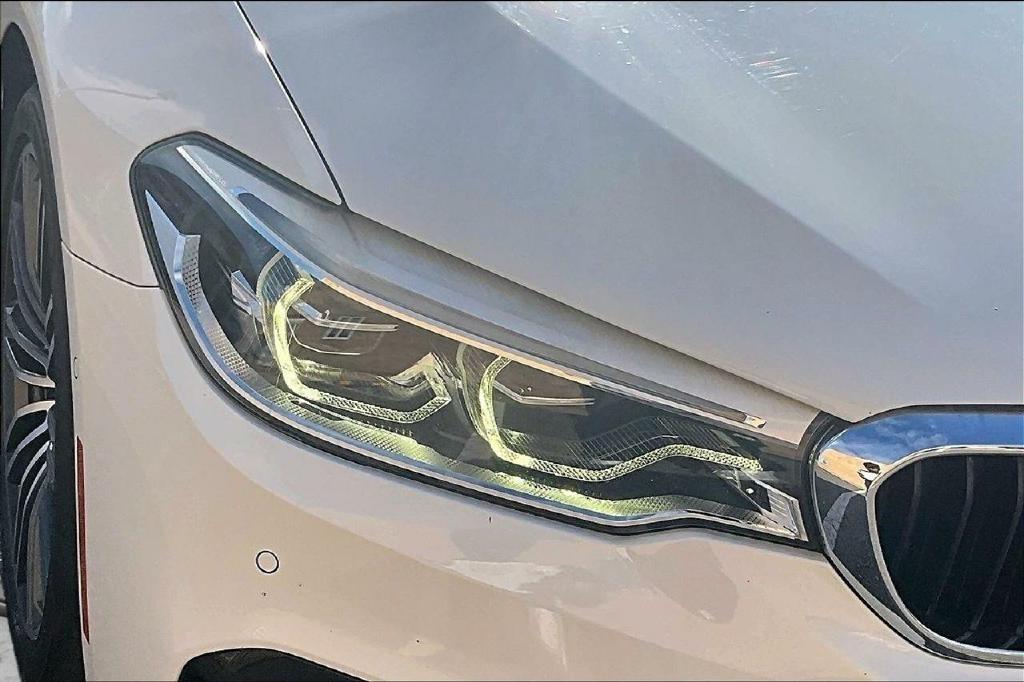 BMW 5-Series 540i 2020