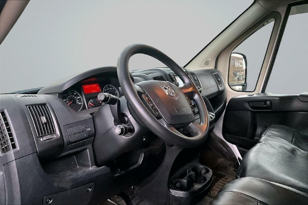 RAM Promaster 1500 High Roof Tradesman 136-in. WB 2015