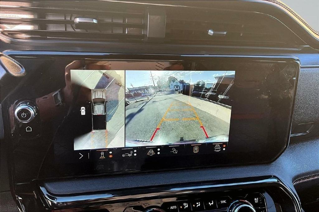 GMC Sierra 2500HD AT4 Crew Cab 4WD 2024