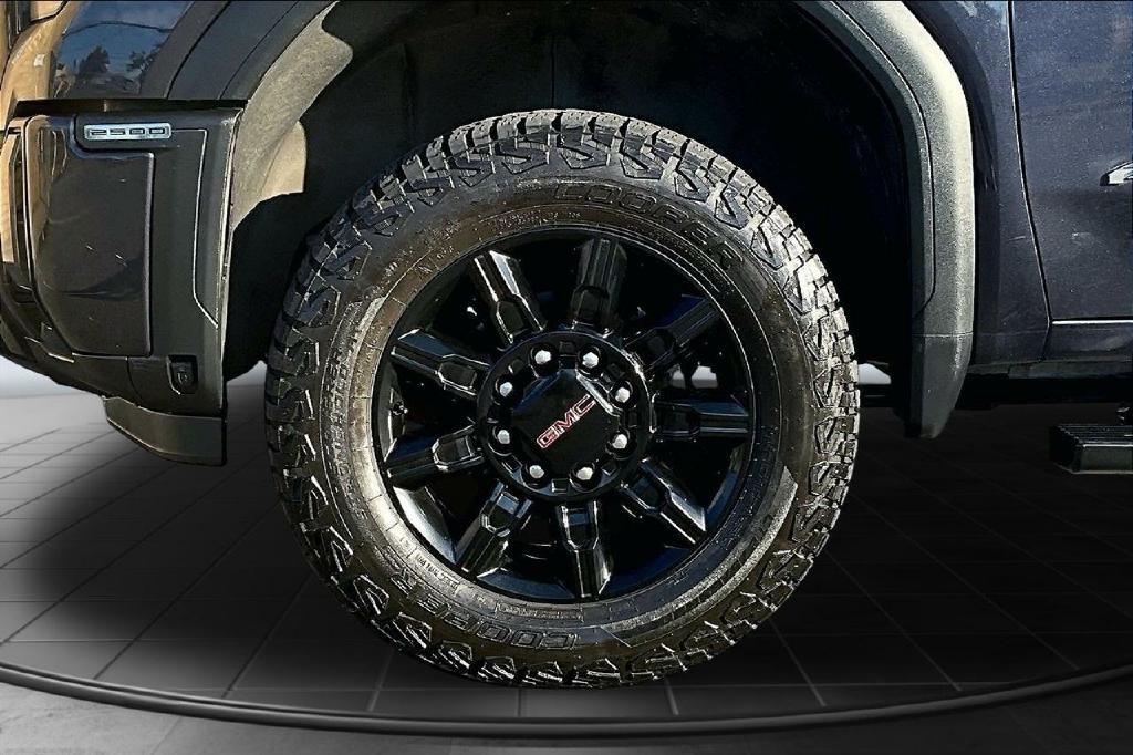 GMC Sierra 2500HD AT4 Crew Cab 4WD 2024