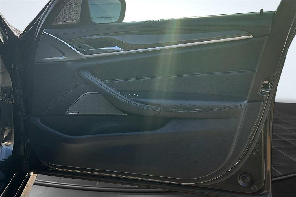 BMW 5-Series 540i 2018