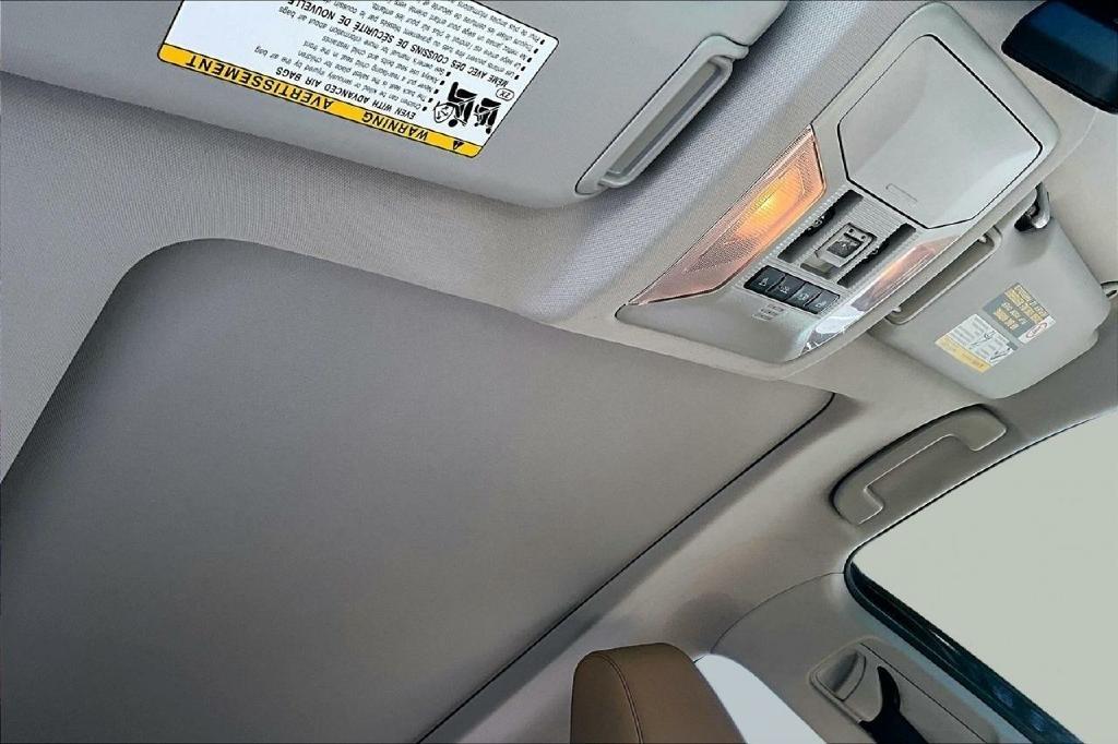 Toyota RAV4 Limited AWD 2019