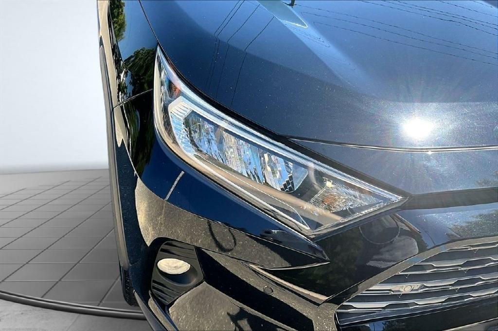 Toyota RAV4 Limited AWD 2019