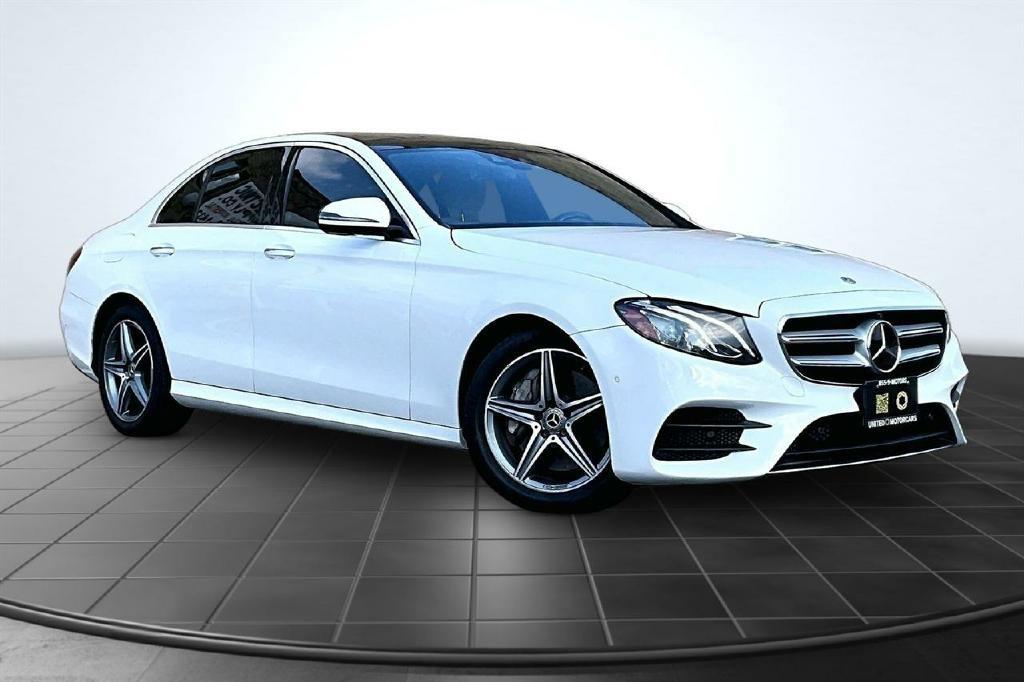 Mercedes-Benz E-Class E300 Luxury 4MATIC Sedan 2019