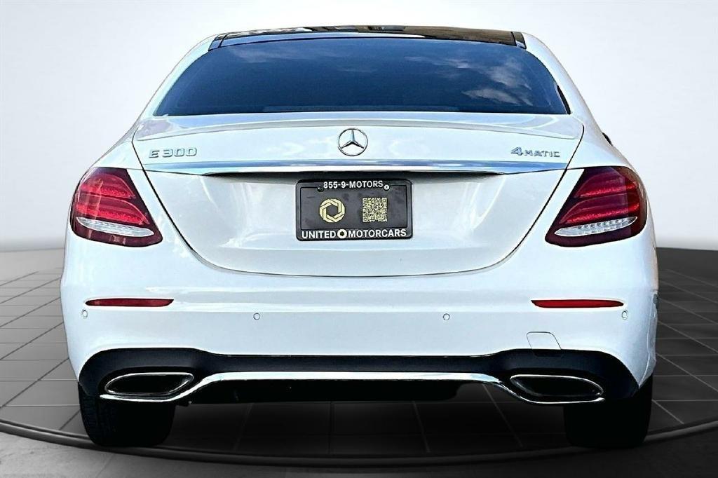 Mercedes-Benz E-Class E300 Luxury 4MATIC Sedan 2019