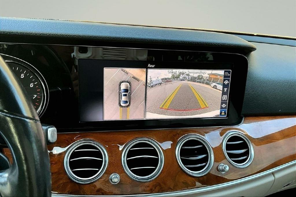 Mercedes-Benz E-Class E300 Luxury 4MATIC Sedan 2019