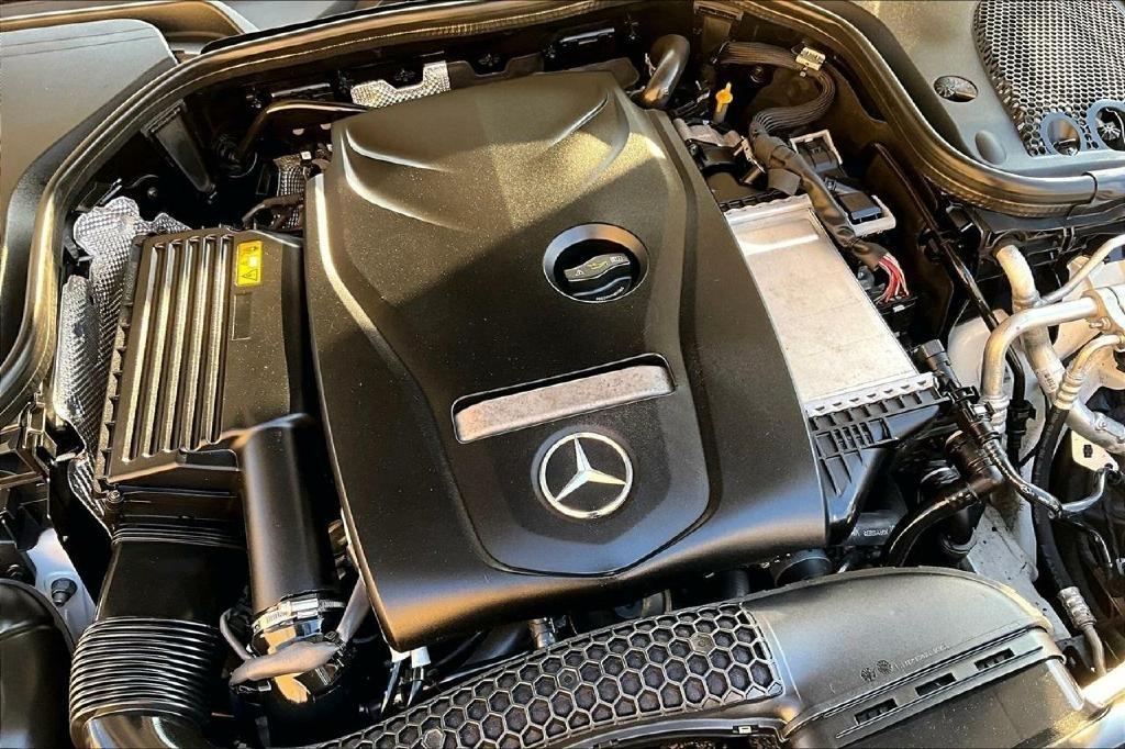 Mercedes-Benz E-Class E300 Luxury 4MATIC Sedan 2019