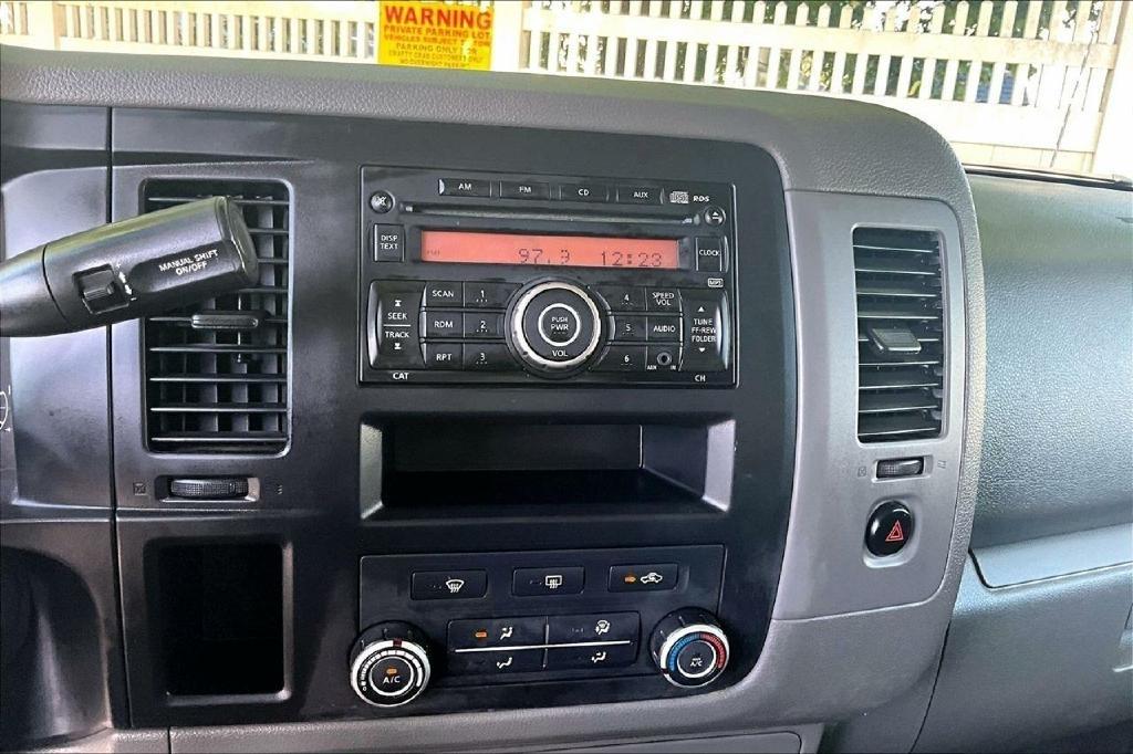 Nissan NV Cargo 3500 HD S High Roof 2012
