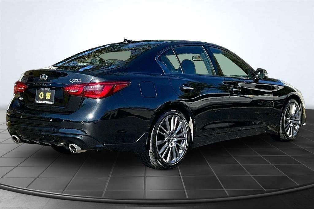 Infiniti Q50 Red Sport 400 AWD 2023