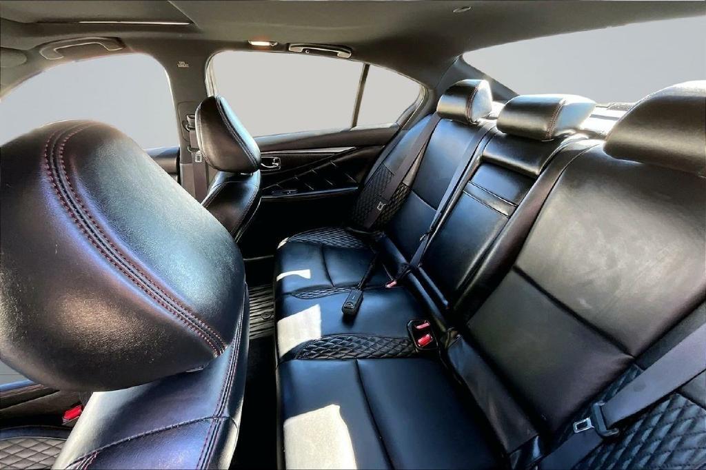 Infiniti Q50 Red Sport 400 AWD 2023