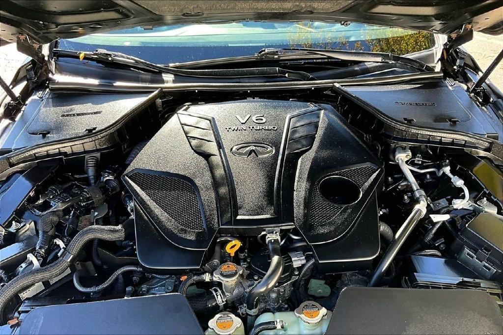 Infiniti Q50 Red Sport 400 AWD 2023