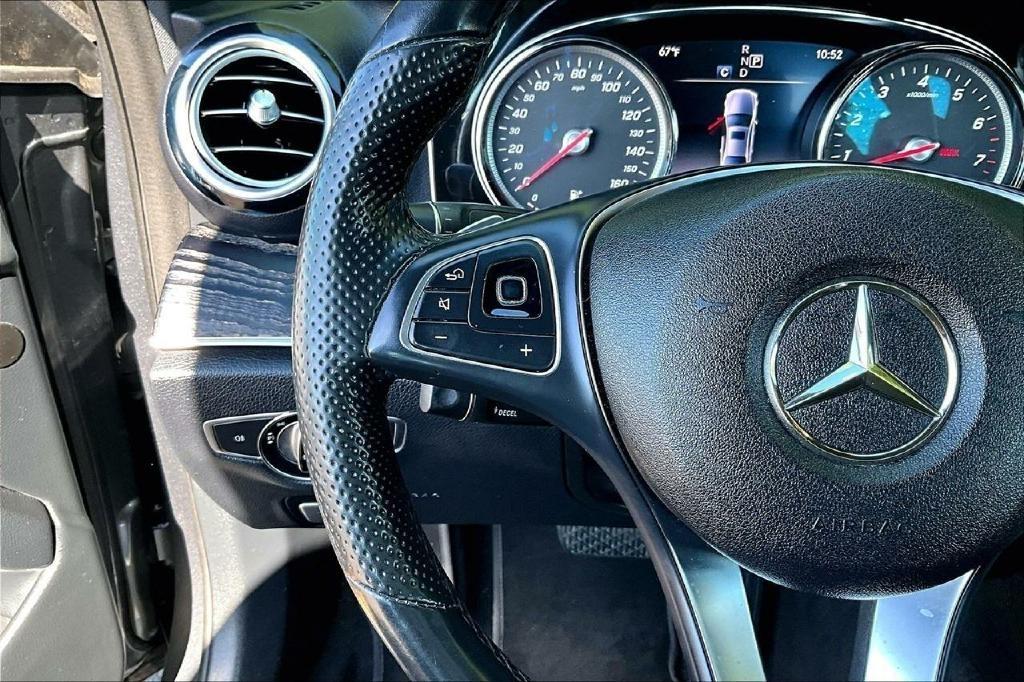 Mercedes-Benz E-Class E300 Luxury 4MATIC Sedan 2017