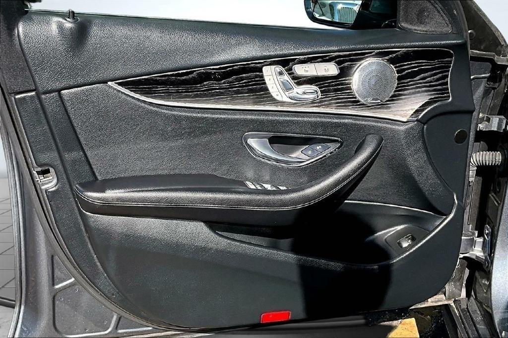 Mercedes-Benz E-Class E300 Luxury 4MATIC Sedan 2017