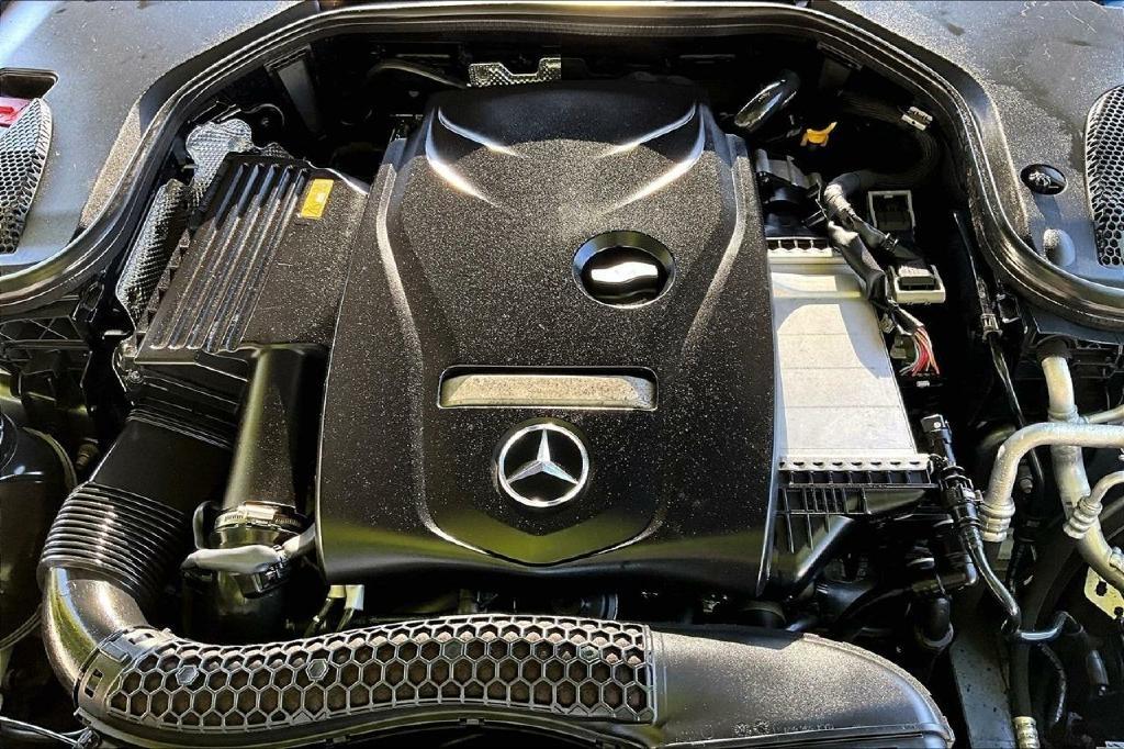 Mercedes-Benz E-Class E300 Luxury 4MATIC Sedan 2017