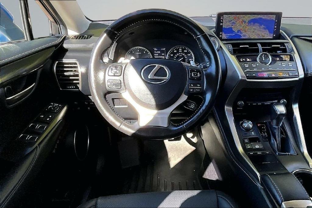 Lexus NX 300 Premium AWD 2020