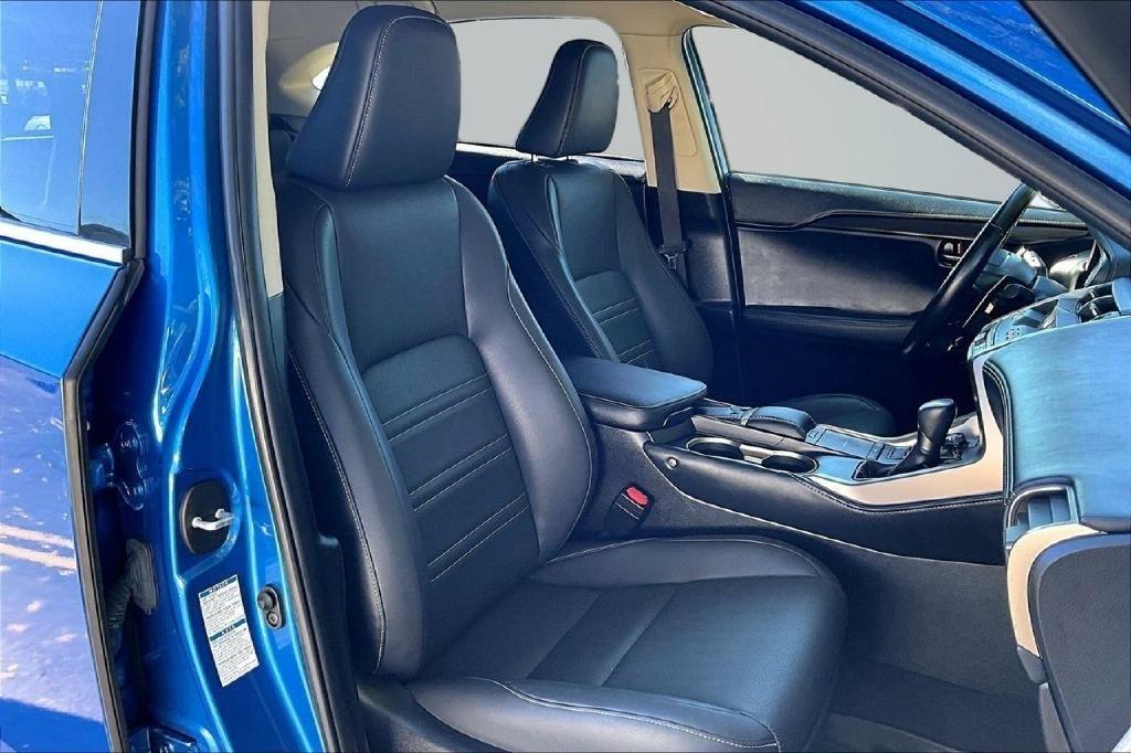 Lexus NX 300 Premium AWD 2020