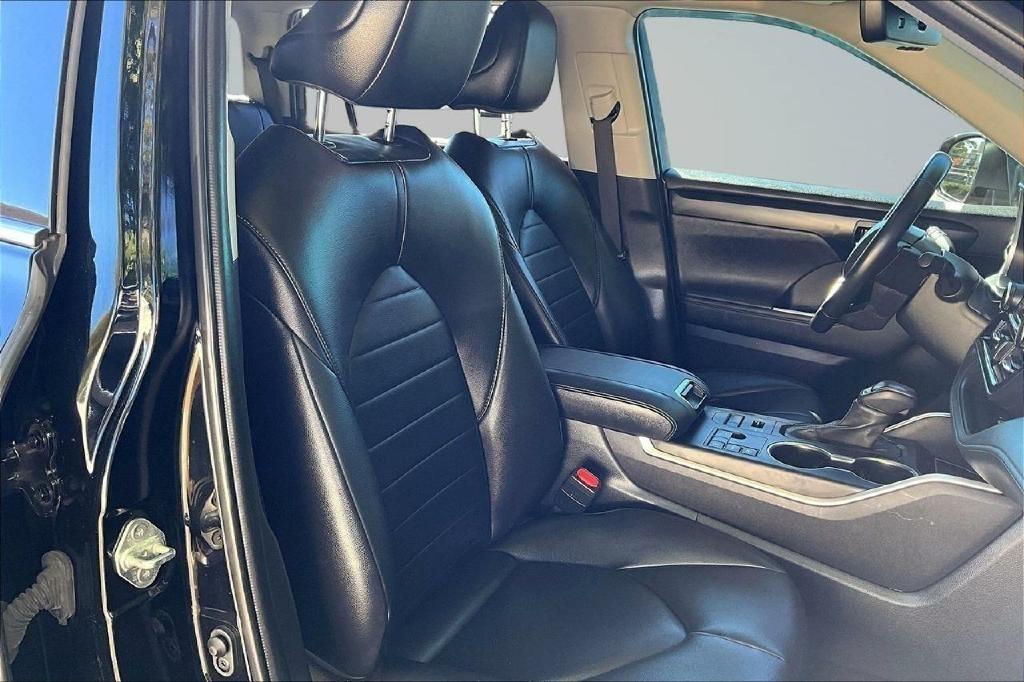 Toyota Highlander Others 2023