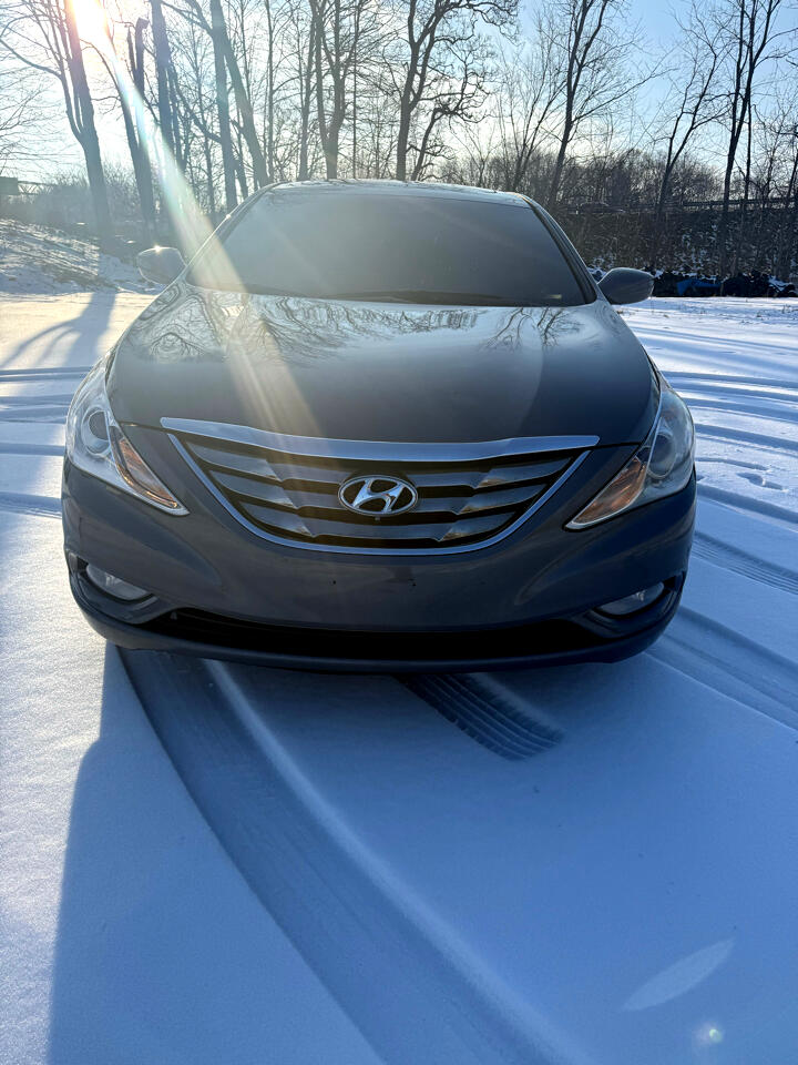 Hyundai Sonata SE Auto 2011