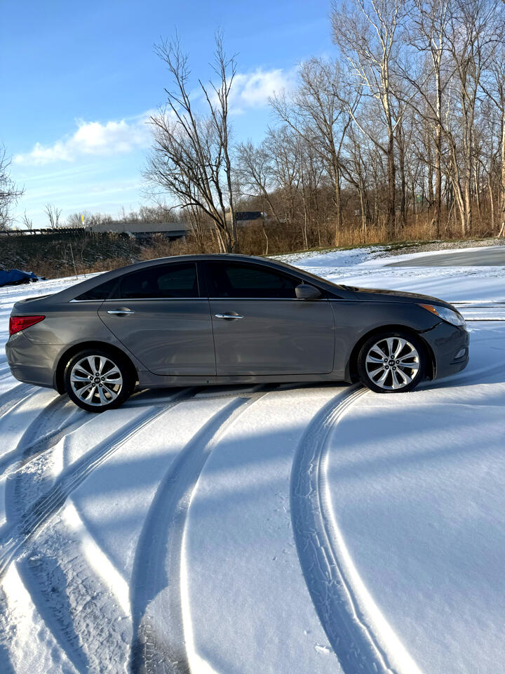 Hyundai Sonata SE Auto 2011