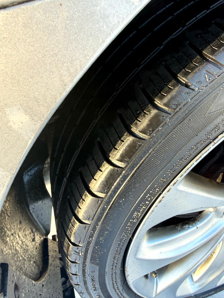 Hyundai Sonata SE Auto 2011