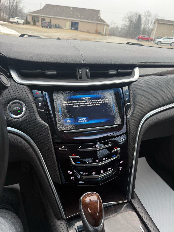 Cadillac XTS Luxury AWD 2015