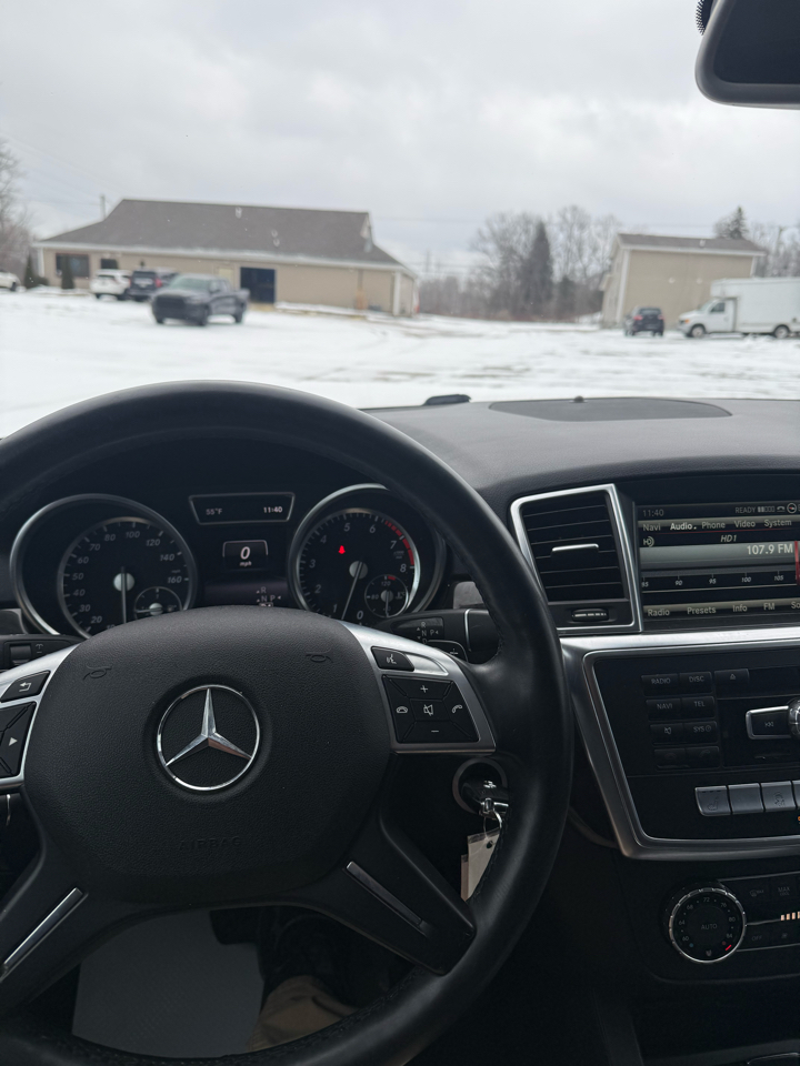 Mercedes-Benz M-Class ML350 4MATIC 2015